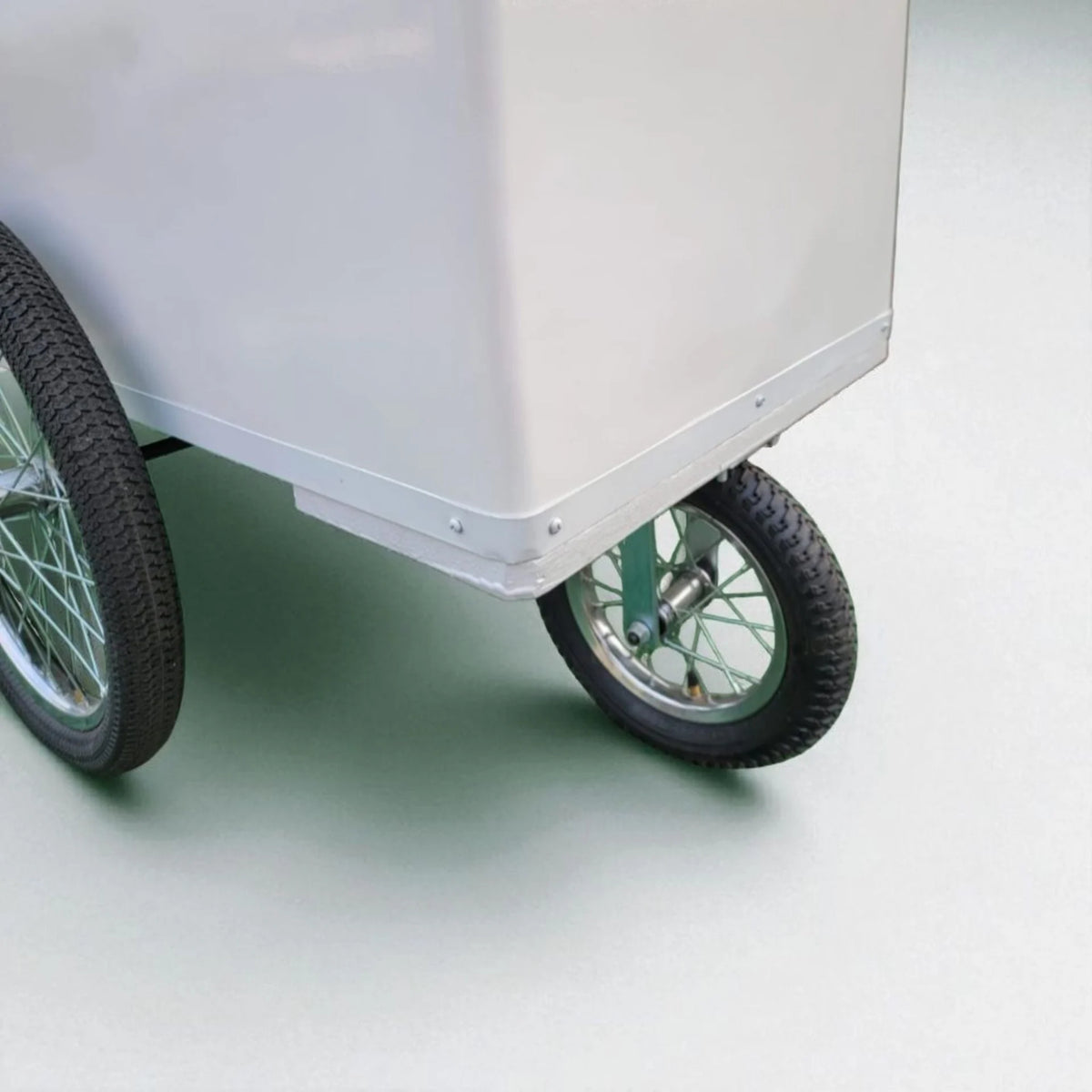 Taller Popsicle Cart with Bicycle Tires – Elegant &amp; Functional image 4