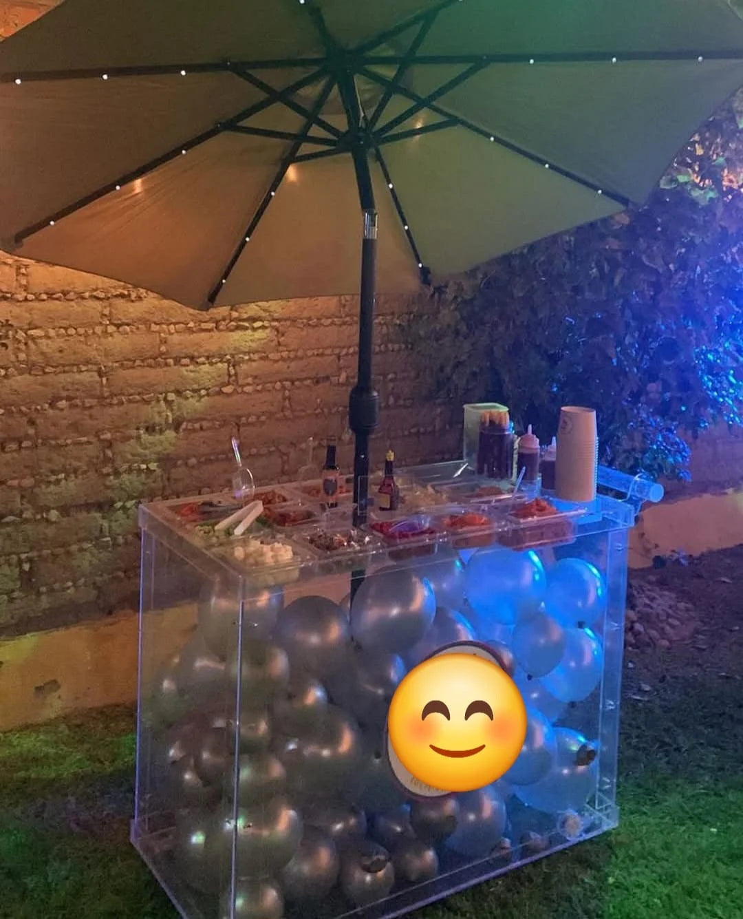 Acrylic snack Cart with lights<span> - </span>Small image